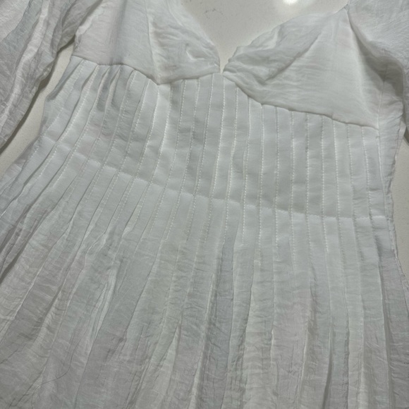 ASTR white mini dress - Picture 2 of 7